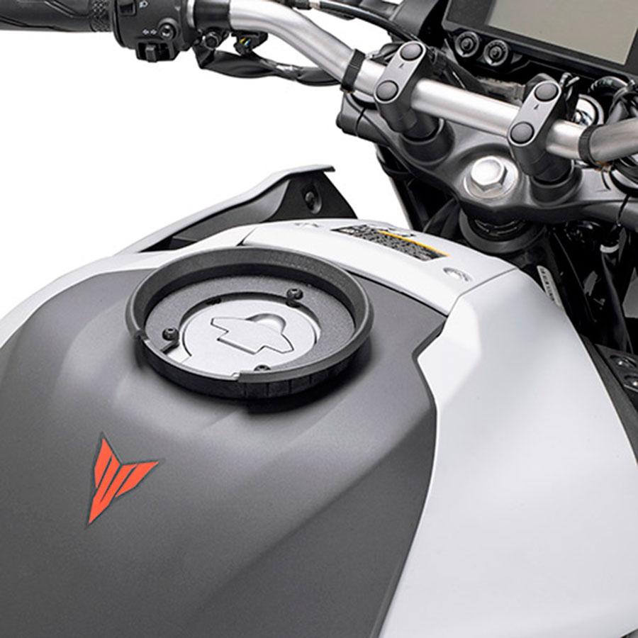 SOPORTE DEPOSITO GIVI METALICO YAMAHA.MT03.321.2020