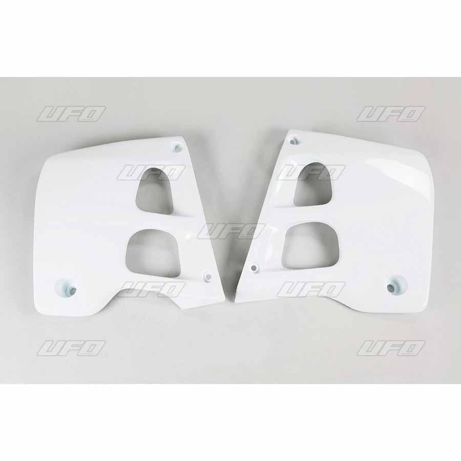 PLÁSTICOS LATERALES DE RADIADOR UFO HONDA BLANCO HO02625-041   65763