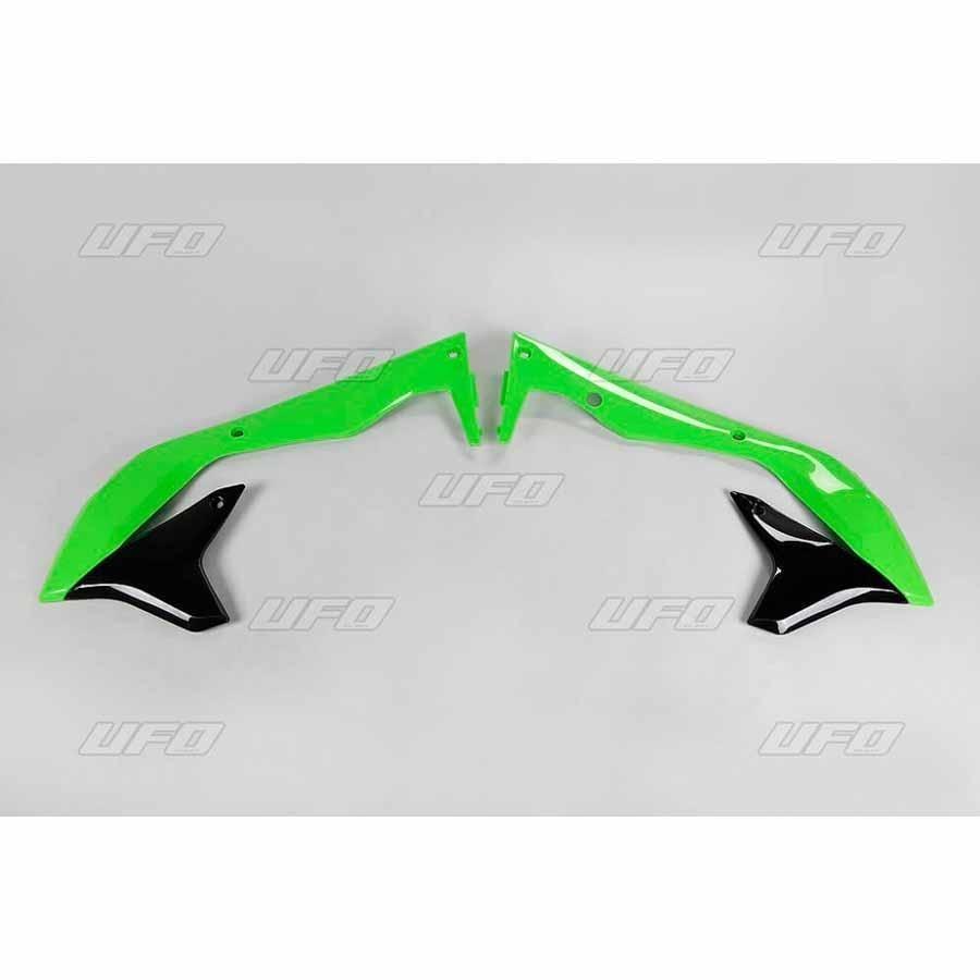 PLÁSTICOS LATERALES DE RADIADOR UFO KAWASAKI VERDE / NEGRO KA04736-999   65792