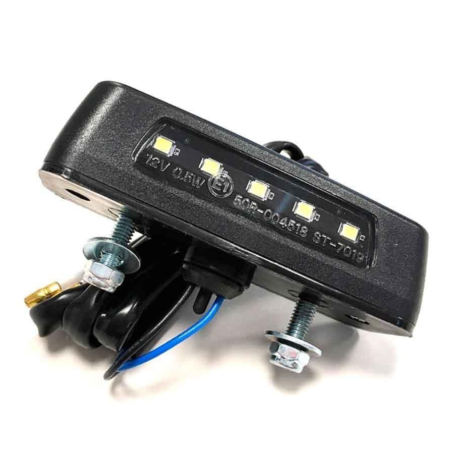 PILOTO TRASERO MATRICULA V-PARTS LED V PARTS UNIVERSAL 12V0.5W 86X29MM     320236