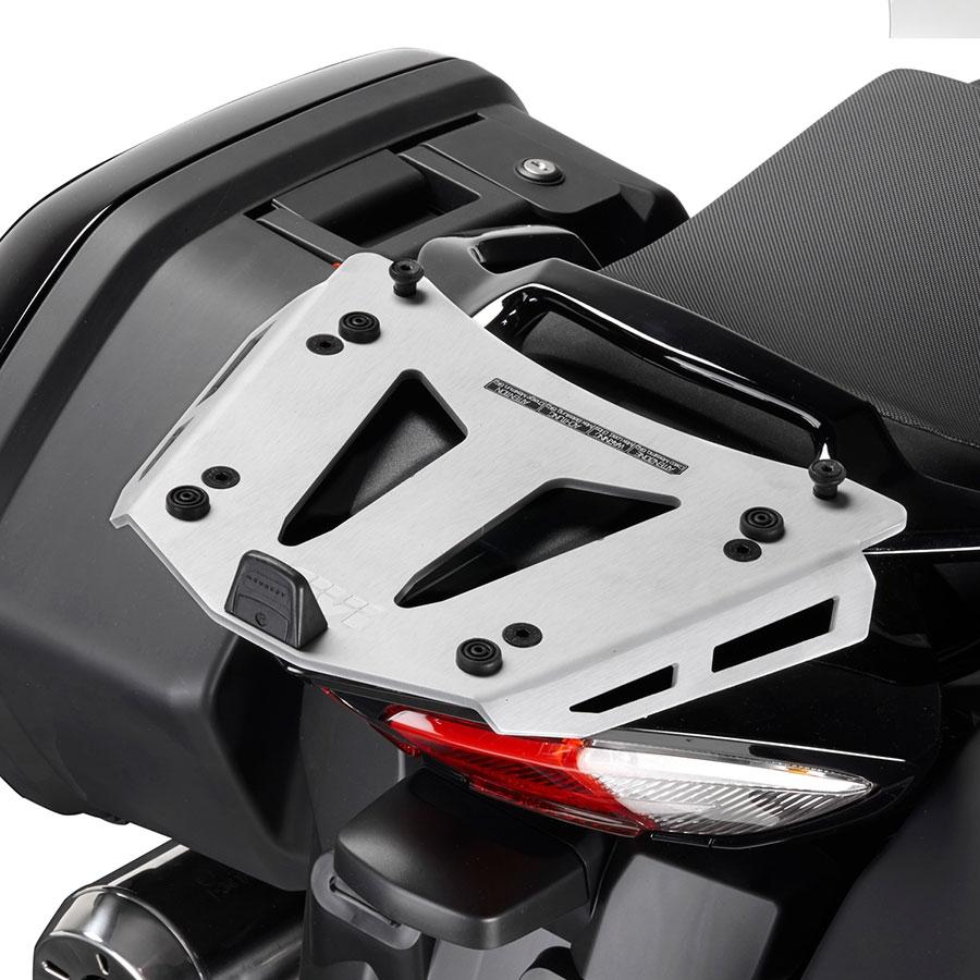 SOPORTE MALETA TRASERA GIVI TOP MK C/MK YAMAHA.FJR.1300.06 13     SRA2109