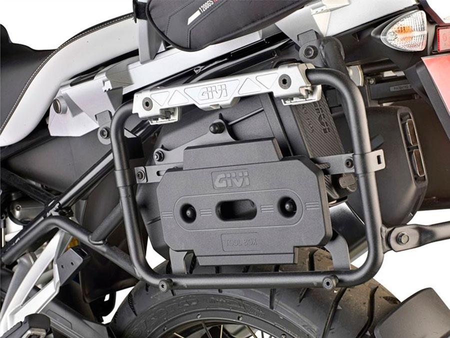 KIT SOPORTE MALETA LATERAL GIVI S250/TB P/PL5108CAM SXBMW.RGS.ADVENTURE.13 17   TL5108CAMKIT