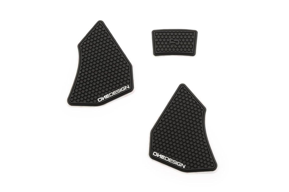 PROTECTORES DE DEPOSITO LATERALES DUCATI C/NEGRO PUIG 21303N