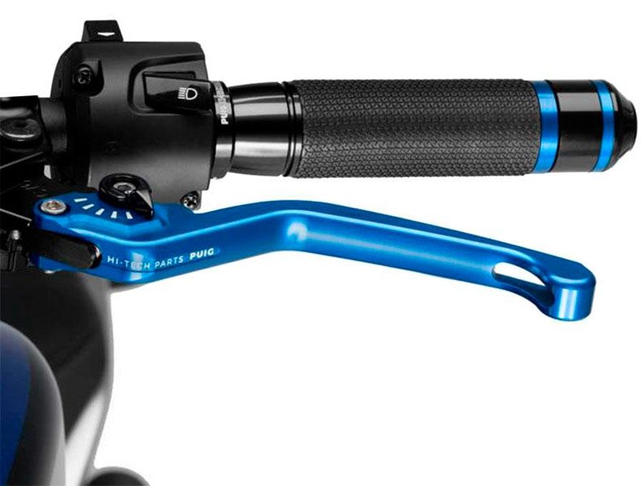 MANETA EMBRAGUE PUIG FIJA 3.0. C/AZUL SELECTOR C/NEGRO   220AN