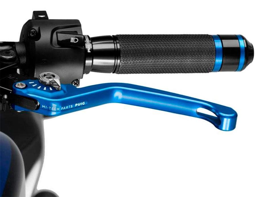 MANETA EMBRAGUE PUIG FIJA 3.0. C/AZUL SELECTOR C/PLATA   220AP