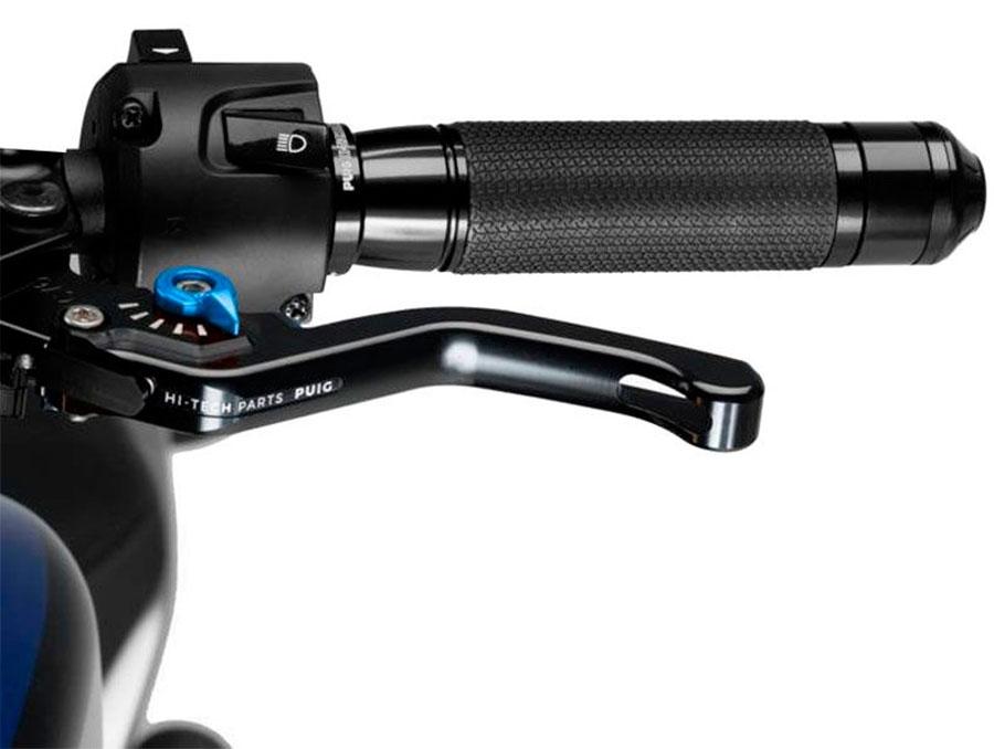 MANETA EMBRAGUE PUIG CORTA 3.0. C/NEGRO SELECTOR C/AZUL   230NA