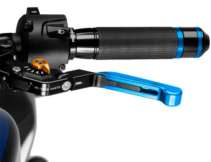 MANETA EMBRAGUE PUIG 3.0. NEGRO EXT/AZUL SELECT/ORO   24ANO