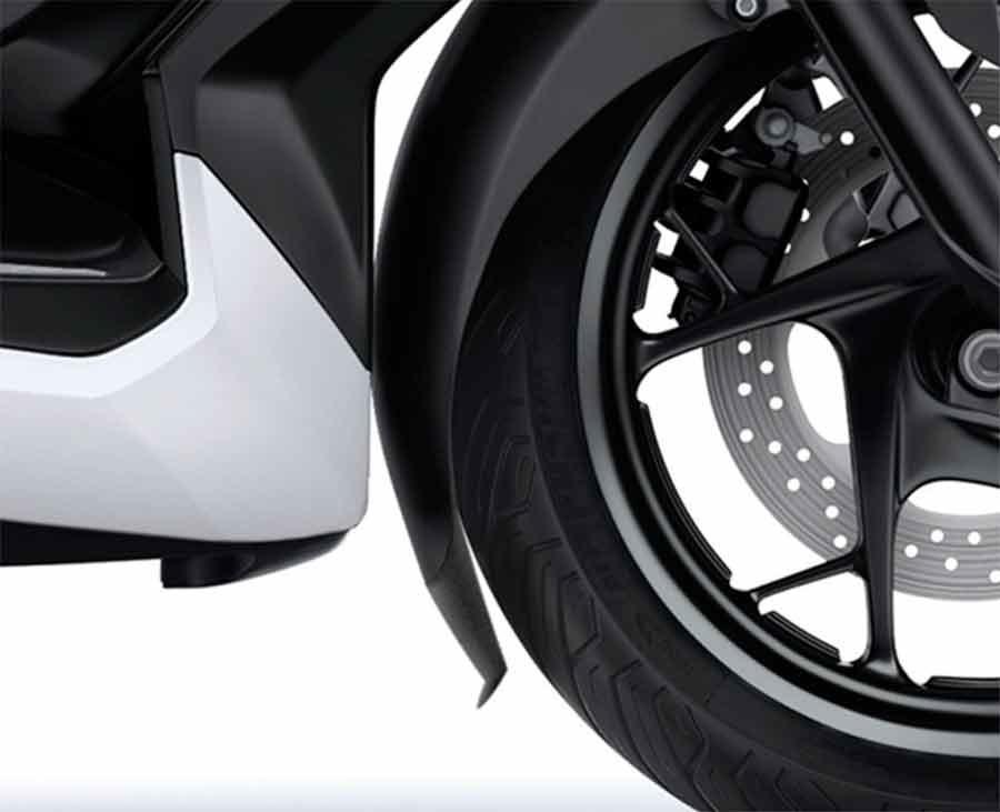FALDON GUARDABARROS PUIG DELANTERO YAMAHA X-MAX 125/300/400 17   3664N