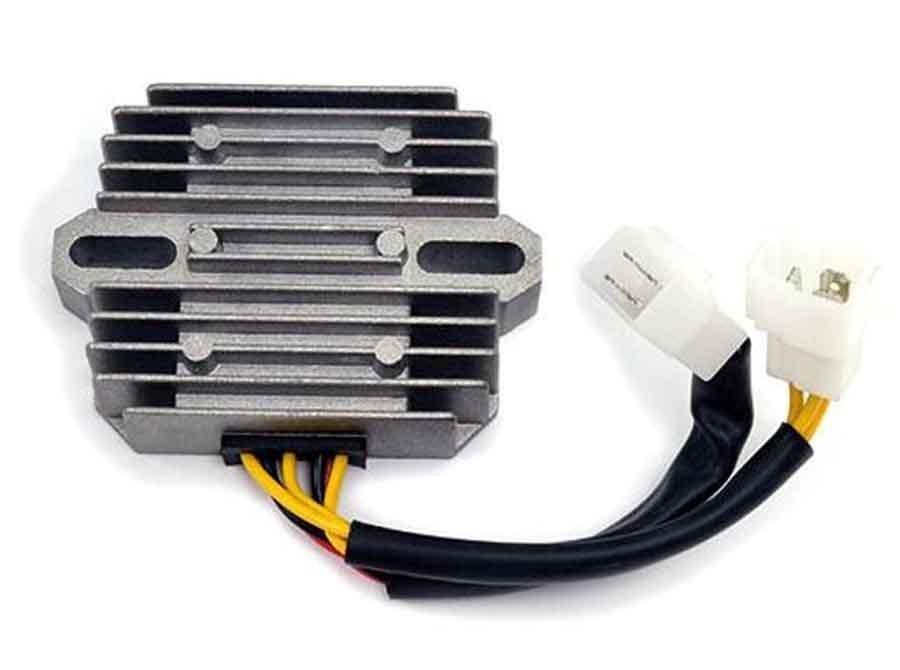 REGULADOR CORRIENTE SGR TRIUMPH 675 DAYTONA   SGR  04172494